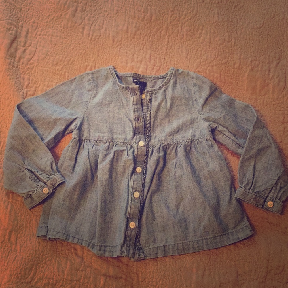 Girls Gap chambray shirt